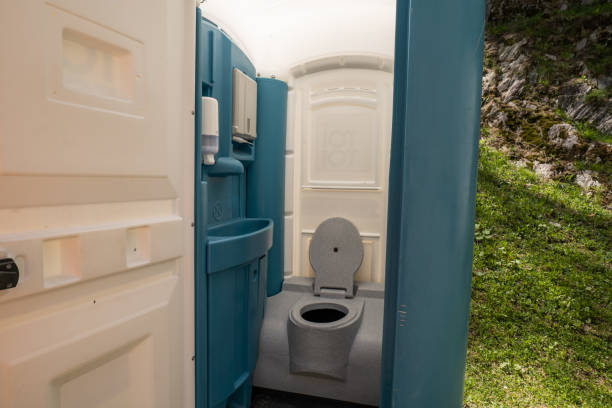 Best Emergency porta potty rental  in Milford, IN